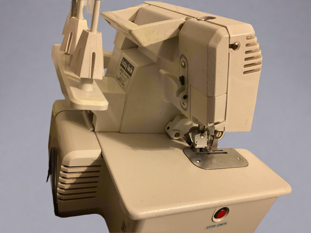 Working Vintage BabyLock Serger BC4-728D with plug & peddle